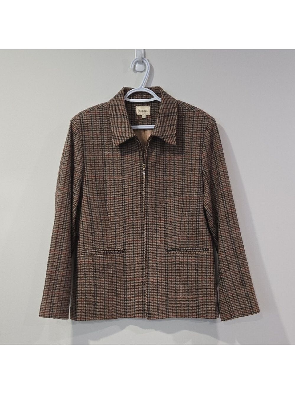 Old Money Plaid Minimalist Neutral Zip Jacket/Blazer